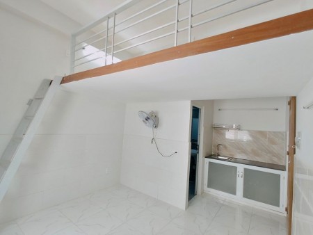 PHÒNG CÓ GÁC SẠCH SẼ AN NINH PHẠM VĂN BẠCH Q.TÂN BÌNH CHỈ 3TR