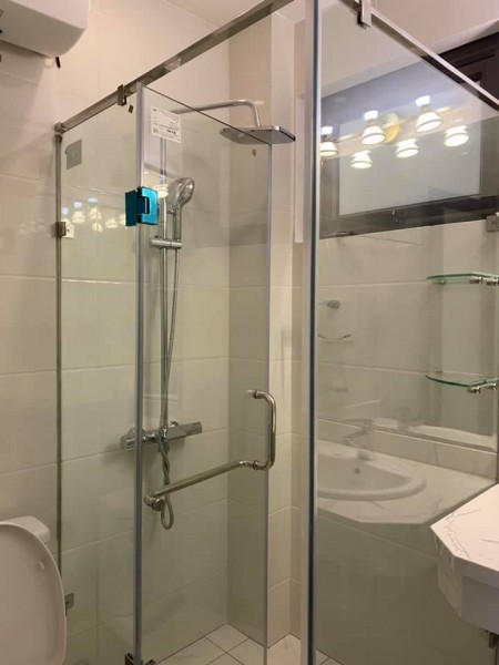Bán Nhà 5 Tầng Mới Đẹp 41m2 Ô Tô Đỗ Cửa Phố Dương Quảng Hàm Chi 5,7 Tỷ.
