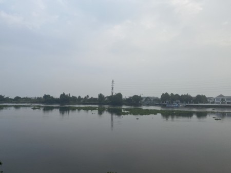 Cần bán nhà đẹp sân vườn, sổ hồng chính chủ công chứng sang tên