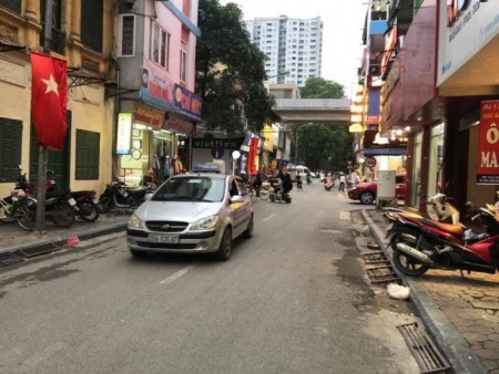 Chính Chủ Cần Bán Nhà Mặt Phố Lê Lợi. Kinh Doanh. 95m2 5 tầng Vỉa Hè ô tô Tránh Giá Thương Lượng