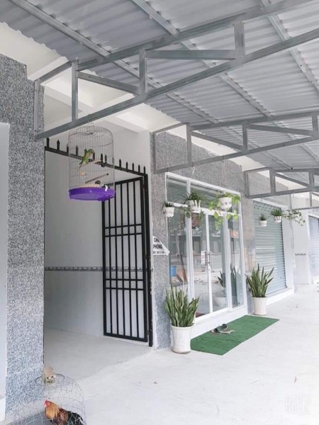 Bán Nhà phố + dãy trọ 2 mặt tiền kinh doanh ngay TTHC Huyện đối diện chợ
