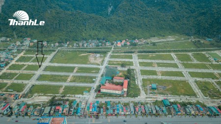 Cần bán ô đất trục đường thông Dự án Km8 Quang Hanh - Cẩm Phả. Đã có sổ đỏ