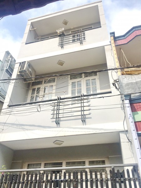 Bán nhà 2 lầu 4PN hẻm 3m 154 đường Âu Dương Lân Phường 3 Quận 8