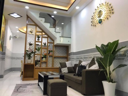 Nhà mới đón năm mới 40m2 full nội thất, HXH, F8, Gò Vấp chỉ 3,55 tỷ