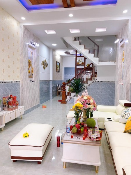 Bán gấp nhà Q10 Thành Thái 30m2 1T + 3L giá 5.3 tỷ