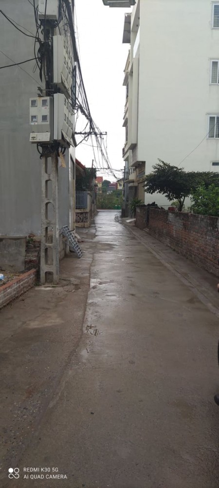 Cần bán lô đất xóm 7 Đông Dư, Gia Lâm 33m chỉ 980tr. Liên hệ 0964167063