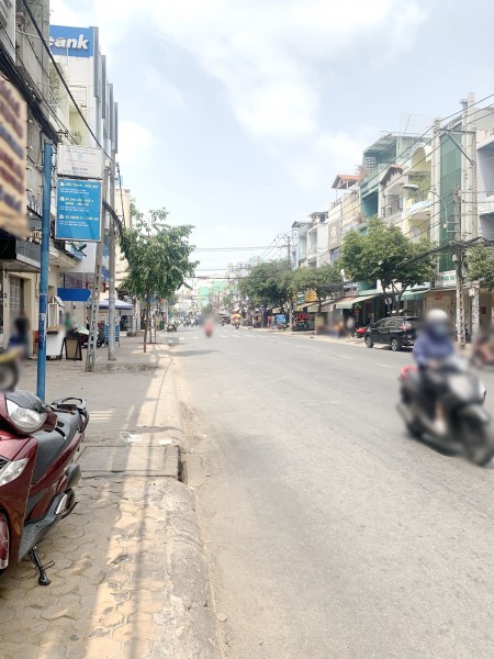 Nhà (4*30m/2lầu) 2 mặt tiền đường Lãnh Binh Thăng - Quân Sự P11 Q11