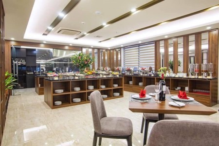 Bán nhà phố Thái Hà. Ô tô, TM, 120m2 10T 25tỷ, KD 2 tỷ/năm