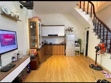 HOT bán nhà Khương Trung 5 tầng MT 4.4m 3 ngủ ở luôn chỉ nhỉnh 2 tỷ