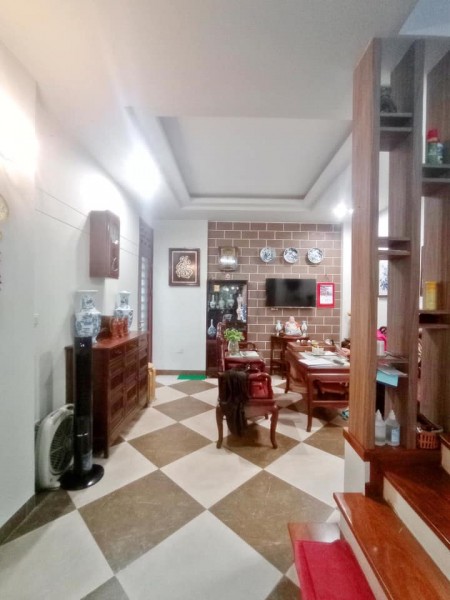 Nhà đẹp 5 tầng Hoàng Văn Thái 45m2 đường rộng 5m ôtô tránh nhau 6tỷ 0901.386.8863