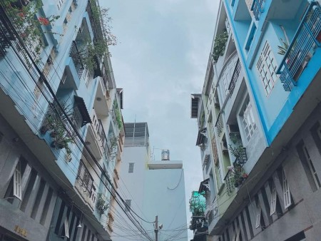 HẺM 8M Trịnh Đình Trọng Tân Phú, 4 tầng, 56M2 Khu Phân Lô Sát Mặt Tiền giá chỉ 6tỷ9