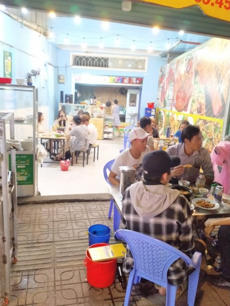 Cho thuê mặt bằng đường lớn huỳnh tấn phát, tân phú, q7