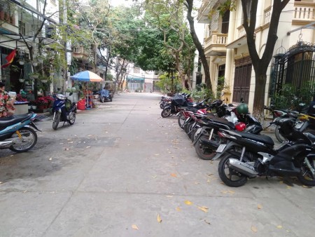 Bán nhà Xã Đàn 5 tầng phân lô ô tô tránh giá 9.3 tỷ.