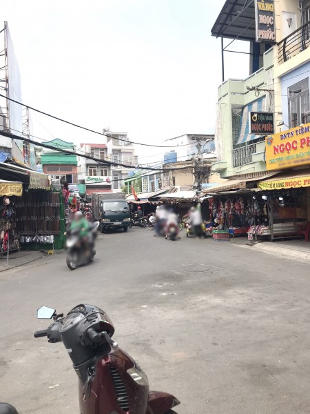 Nhà mặt tiền Hoàng Minh Đạo ngay chợ P5 Q8