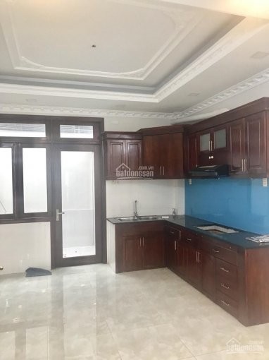 CHO THUÊ NHÀ NGUYÊN CĂN 585/35 HUỲNH TẤN PHÁT, PHƯỜNG TÂN THUẬN ĐÔNG, QUẬN 7. DT 4 X10M, 1 TRỆT, 1 LẦU, GIÁ 7.5 TRIỆU/THÁNG