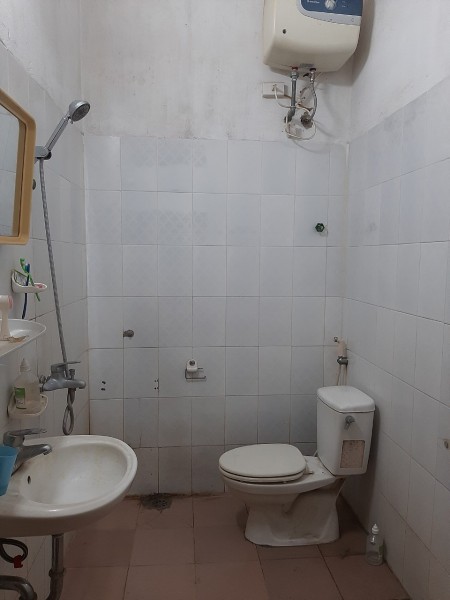 Cho thuê nhà đầy đủ tiện nghi tại quận Long Biên !!