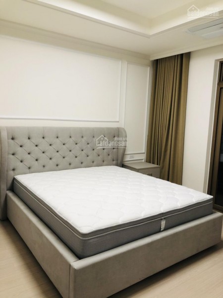 Chuyển công tác vào Nam nên cho thuê gấp CH Tràng An Complex 2PN, 98m2 full NT tầng 18 giá 9tr/th