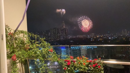 Bán căn góc Sadora 3PN, tặng nội thất, view như hình, giá 9.5 tỷ