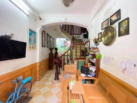 Bán nhà Bùi Xương Trạch, Thanh Xuân, ở hoặc cho thuê cực ngon
