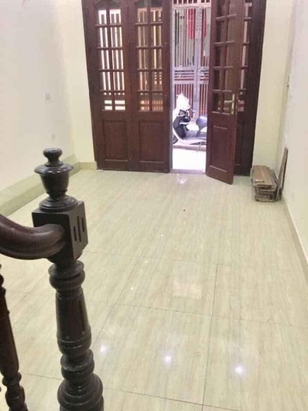 BÁN GẤP NHÀ ĐẸP PH N LÔ NGUYỄN KHANG - KHU NHIỀU TIỆN ÍCH - GIÁ NHỈNH 4 TỶ