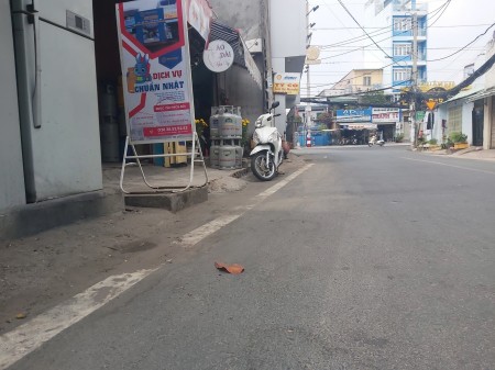 Mặt bằng kinh doanh góc 2 mặt tiền Cao Lỗ, P4, Q8