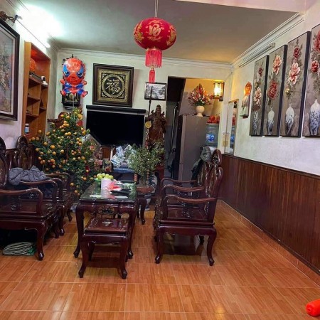 Nhà ngõ Trương Định, ngõ nông thông thoáng. DT 34 m vuông , 4 tầng, giá 3 tỷ