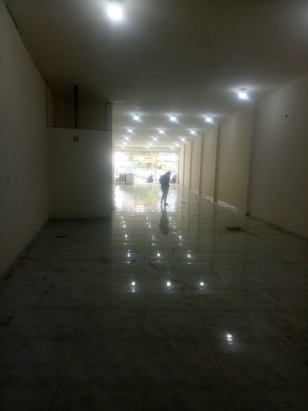 Kho xưởng sạch đẹp 800m2. Mt Phan Văn Hớn. Hocmon