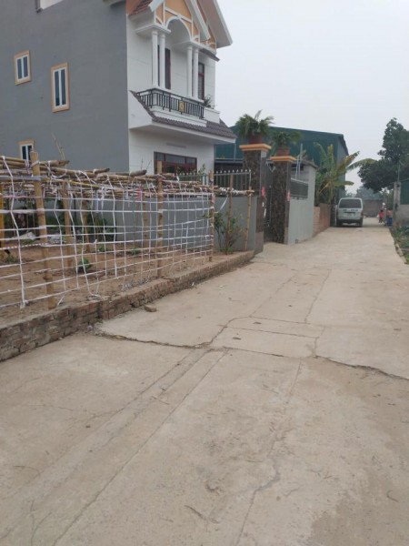 BÁN GẤP CẢ KHÚC - MỘT KHÚC NẠC THĂN LÔ GÓC, Ô TÔ ĐỖ CỬA, GIÁ ĐẦU TƯ, ĐƯỜNG VANH ĐAI 4, 15X13M, GIÁ 17.5TRIEU