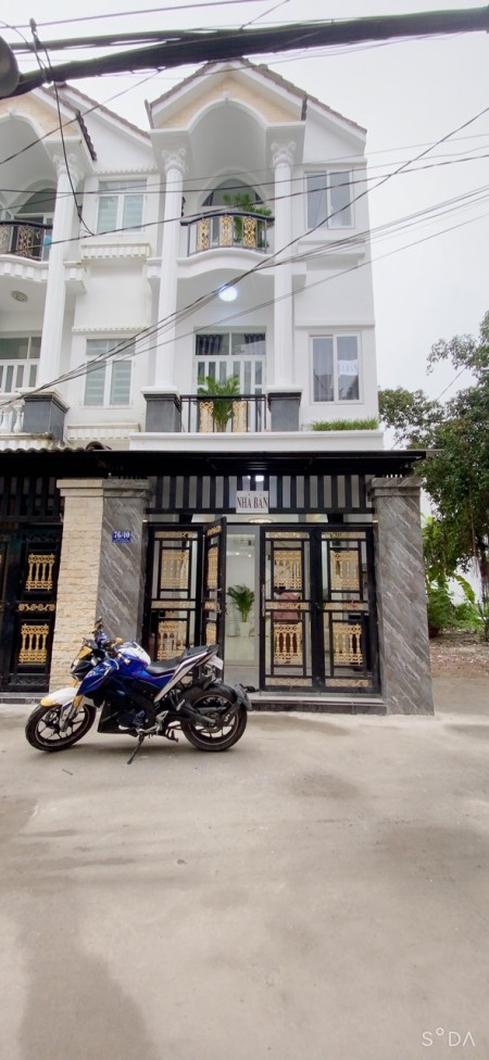 Bán nhà 3 lầu 4 PN xe hơi đỗ trước nhà 76 Dương Cát Lợi, thị trấn Nhà Bè,giá 4,55 tỷ