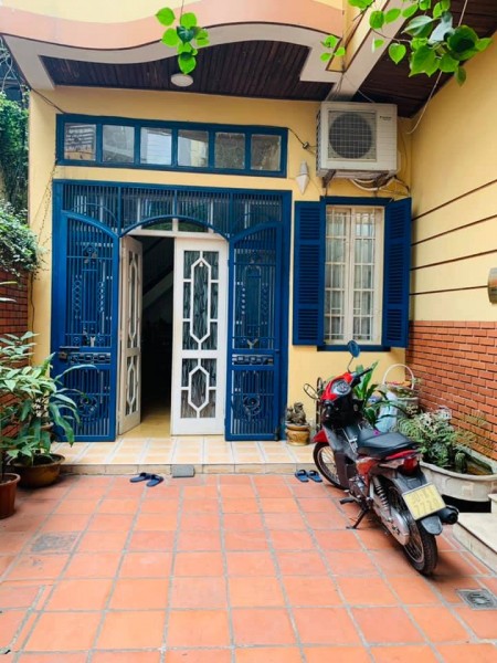 Nhà phố Phạm Ngọc Thạch – Đặng Văn Ngữ, DT 125m2 * 3T, KD, Cho Thuê.