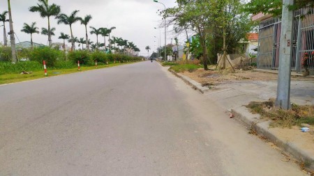 ĐẤT MẶT TIỀN TRỤC 60M CẠNH ROYAL PARK - HÀNG HIẾM GIÁ SIÊU ĐẦU TƯ. LH 0702_788_074 MS VÂN