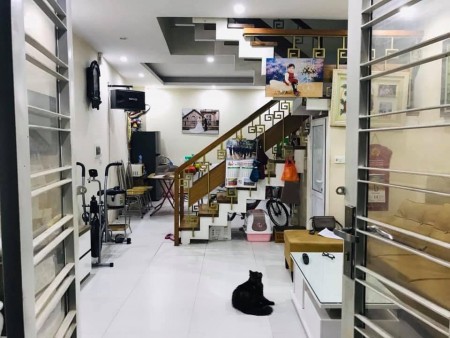 Bán nhà đẹp Trương Định Hai Bà Trưng 45m 2,7 tỷ mặt tiền 4,5m