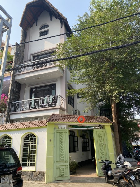 Biệt thự MT Nguyễn Huy Tưởng 7.5x18m trệt 3lầu. 8pn, 8wc.