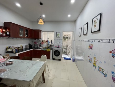 Trường Chinh P12 Tân Bình. 66m2 HXH nhà đẹp 7.4 tỷ