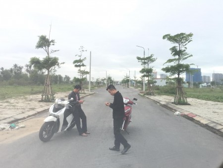 Đi đến slide 2