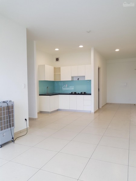 HAUSNEO cần cho thuê căn hộ 55m2, 2 PN, có ban công, nội thất cơ bản, giá 6 triệu/tháng