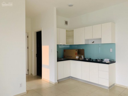 Có căn hộ tầng cao rộng 55m2, 2 PN, đồ dùng đầy đủ, giá 6 triệu/tháng, cc HAUSNEO