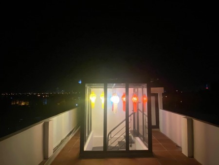 BÁN NHÀ 150M2*10 TẦNG, 40 PHÒNG, 1 CỬA HÀNG, DÒNG TIỀN 120TR/TH 21 TỶ