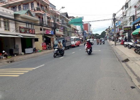 Bán Khách Sạn Mặt Tiền Nguyễn Công Trứ-Ngay Trung Tâm.