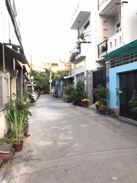 Hấp dẫn cho nhà đầu tư dt 100m2 nở hậu. HXH Tân Phú chỉ nhỉnh 7 tỷ