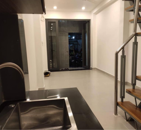 Bán nhà 2 tầng ở ngay Phan Văn Trị, P.11,BT 29m2 2.8 tỷ TL