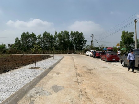 Đất Nền Gần Sân Bay Long Thành Đường 15m Có Vỉa Hè Hai Bên.