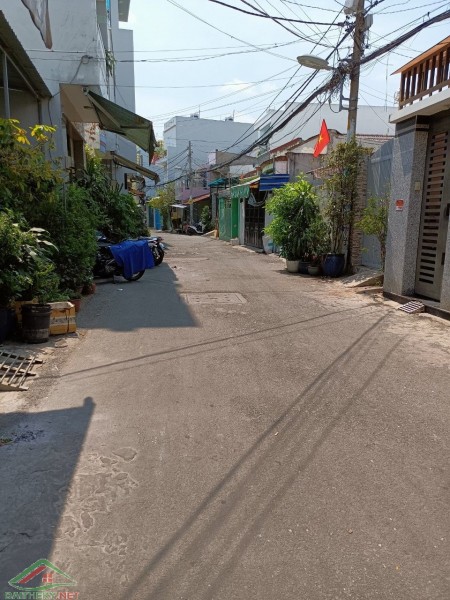 Bán gấp nhà Quận 10 CMT8 Giá rẻ 30m2 vừa ở vừa kinh doanh