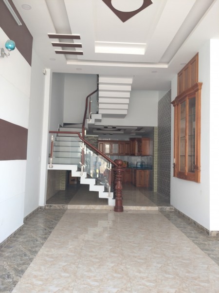 Nhà HXH đường Hương Lộ 2, Phường Bình Trị Đông, Quận Bình Tân