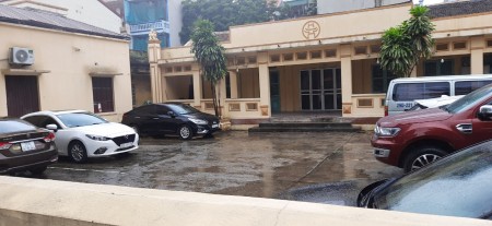 Bán nhà Ngõ Thông rộng 30m2 x 4 tầng giá 1.95 tỷ có thương lượng.