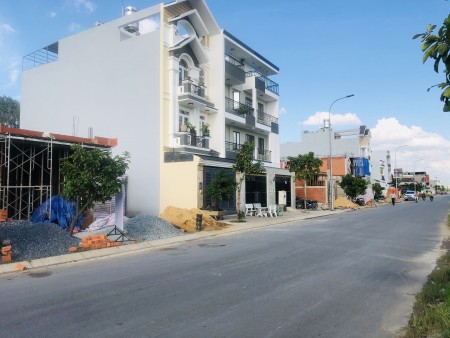 BÁN GẮP LÔ BIỆT THỰ 278.8M2-LÔ BÌA KẾ CÔNG VIÊN VÀ ĐỐI DIỆN CÔNG VIÊN