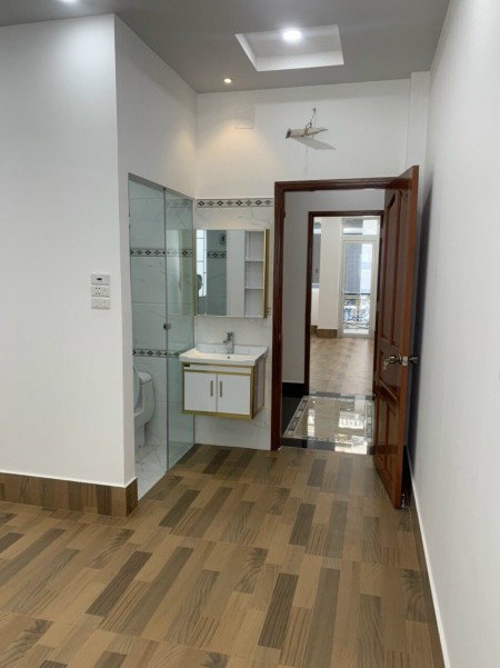 Nhà Phố Hồ Chí Minh Gần Bến Xe Quận 8 Và KDC Pegasutr