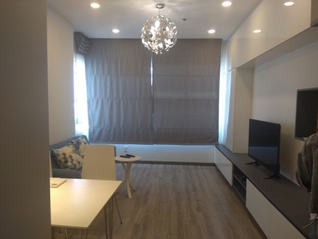 Cho thuê căn hộ Sunrise City diện tích 78m2, 2PN giá thuê 13 triệu , Full nội thất; LH: 0878162162