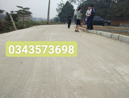 Cần bán 64m2 đất Tân Xã, cách DT 419 350m, cách CNC Hòa Lạc 1km, oto tránh, sẵn sổ full thổ cư nhỉnh 800tr