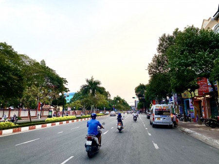 Đi đến slide 6